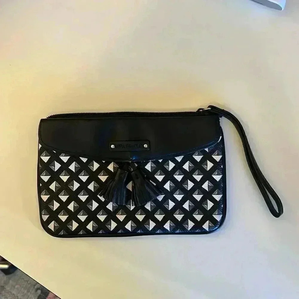 Vera Bradley Wristlet